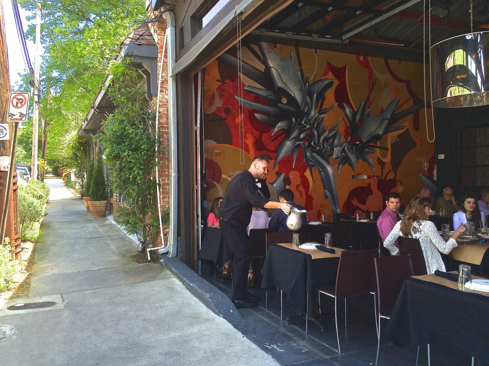 Looking for first date dinner restaurants in Inman Park?