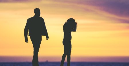 red flags with dating a divorced man, tips for dating divorced man, and dating an emotionally unavailable divorced man and what to expect when he has an older child