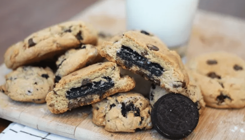baking cookies as an indoor date idea for two people on a date